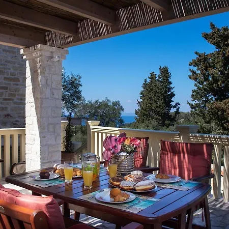 Family's Nest Villa *